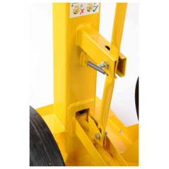 Crash stop trailer stand